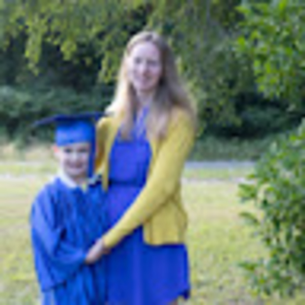 Meet your Posher, Stephanie